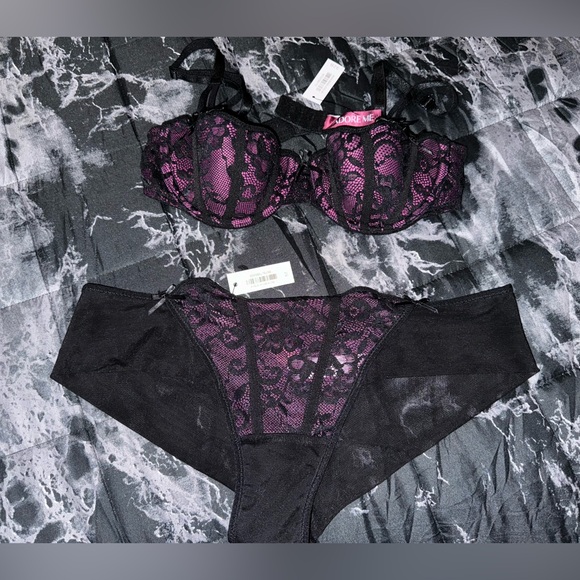 Adore Me Dusana Push Up Bra and Panties Set - Picture 5 of 7
